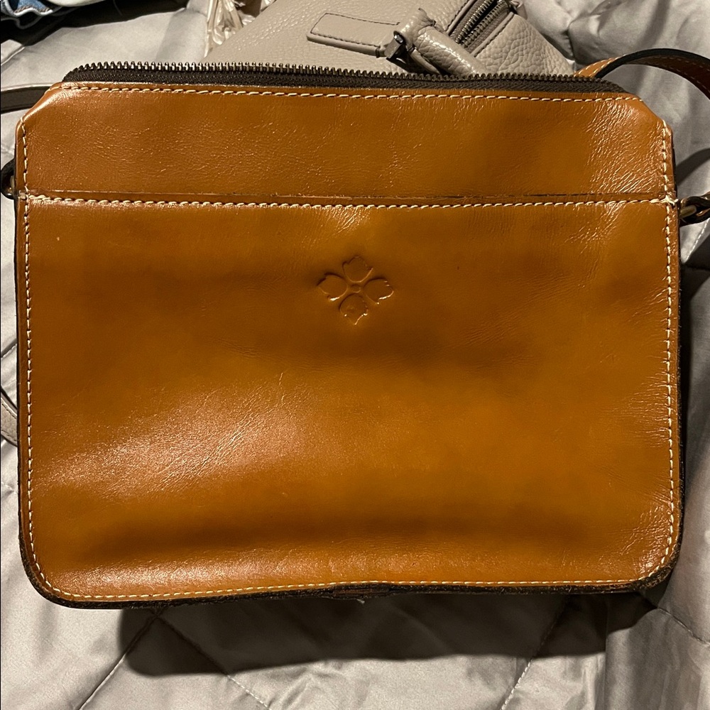 Patricia Nash Nazaire crossbody